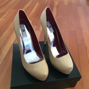 NEW Nude Patent Mia Limited Edition pumps size 10